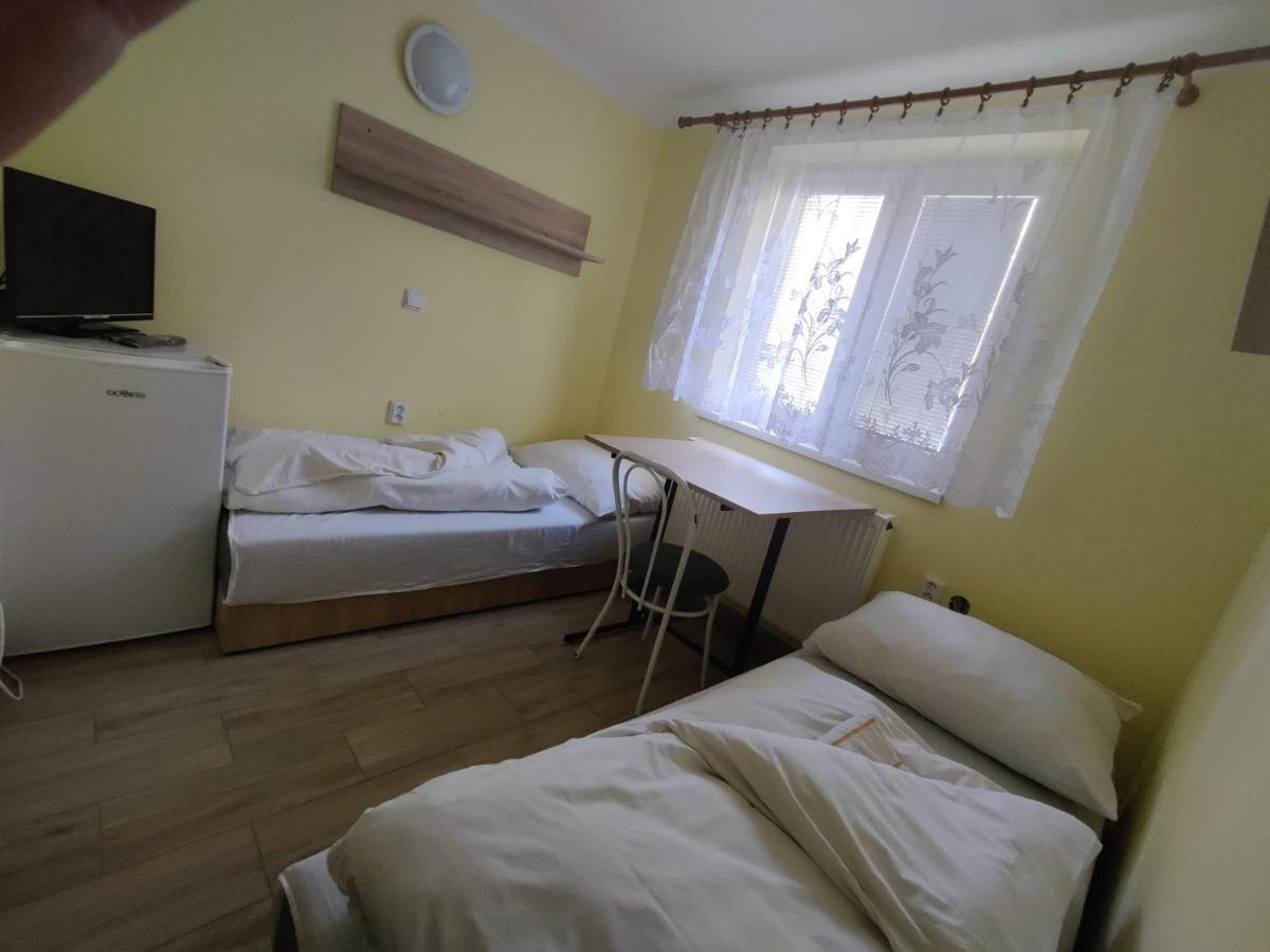 Rekreačné zariadenie Javorinka Stará Turá Esterno foto